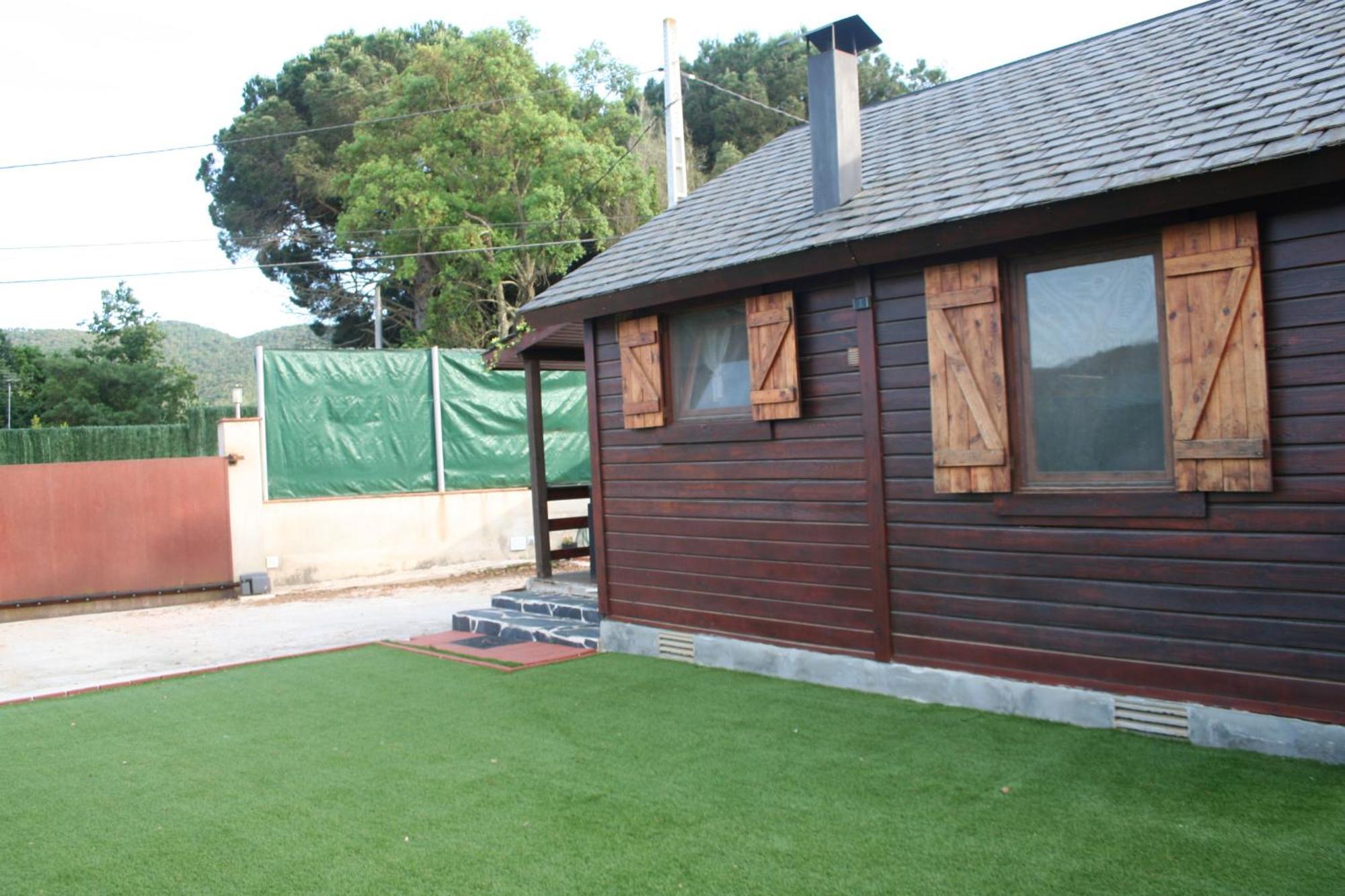 Can Cabris Llagostera Luaran gambar